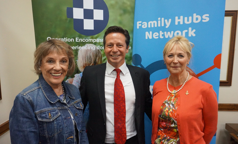 Mid-Worcestershire MP Nigel Huddleston met Dame Esther Rantzen and David and Elisabeth Carney-Haworth in Parliament, to learn about a scheme called Operation Encompass. 