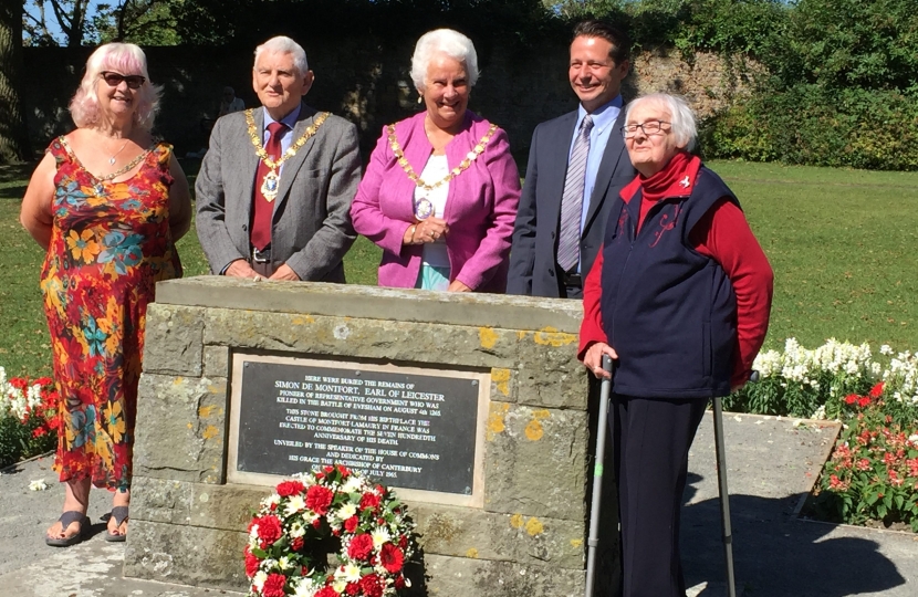 MP lays wreath to commemorate the 751st anniversary of the Battle of Evesham